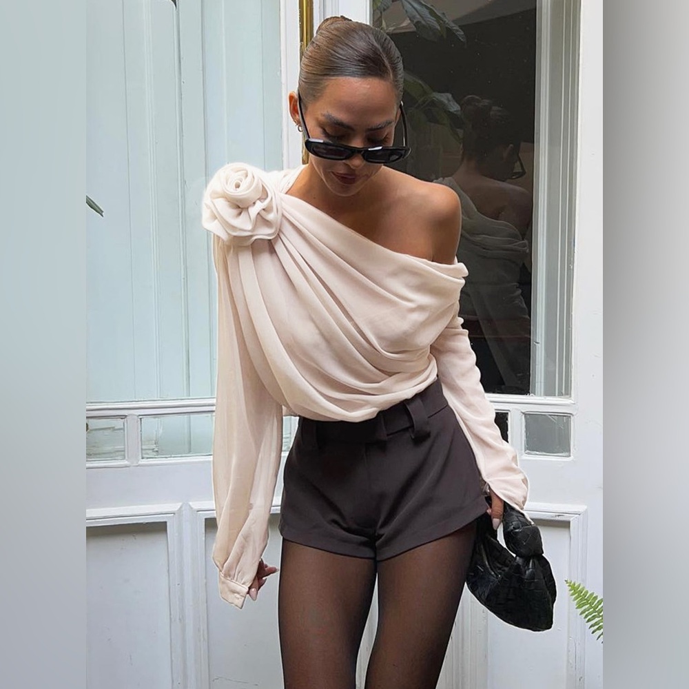 Commense Chiffon Semi-sheer One Shoulder Asymmetrical Blouse
